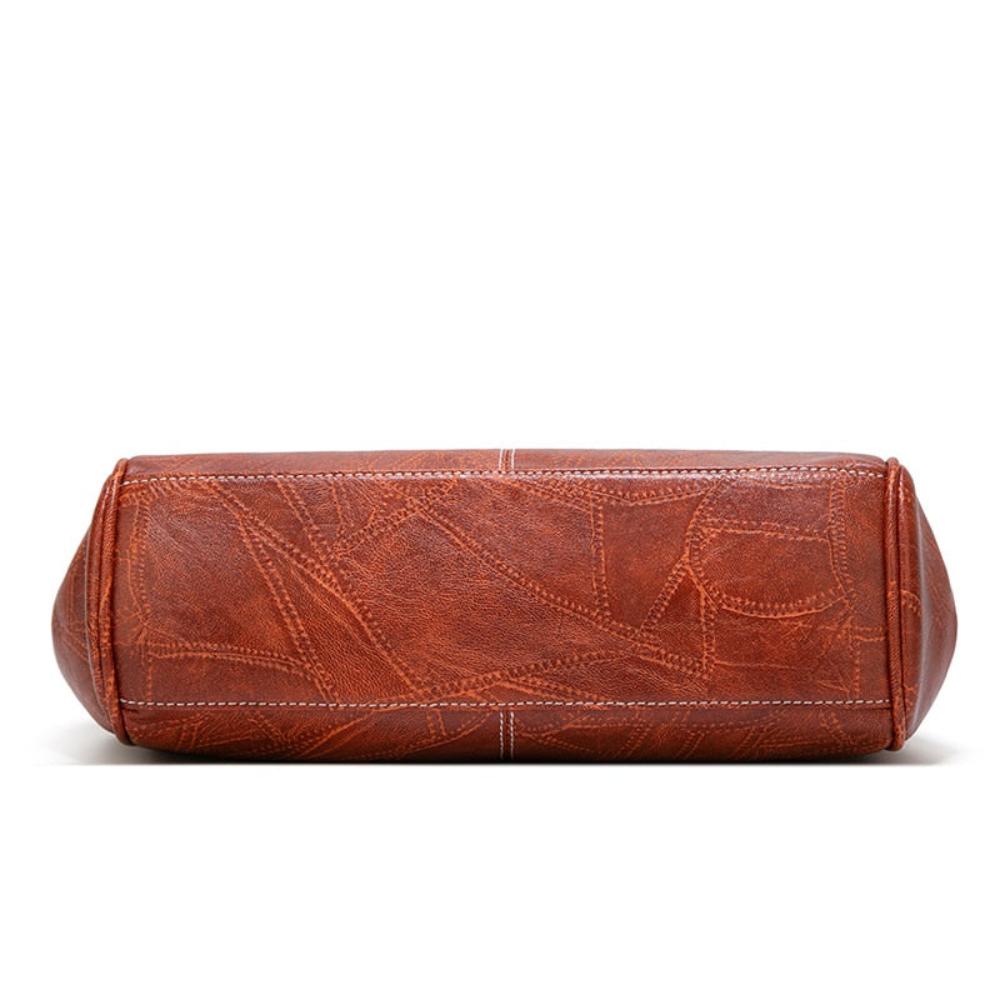 Johanna’s Classic Charm | Vintage Bag