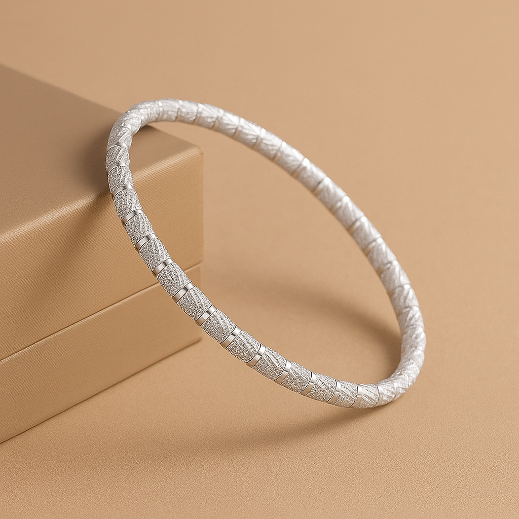 Isavetta Fine Bracelet in Gold