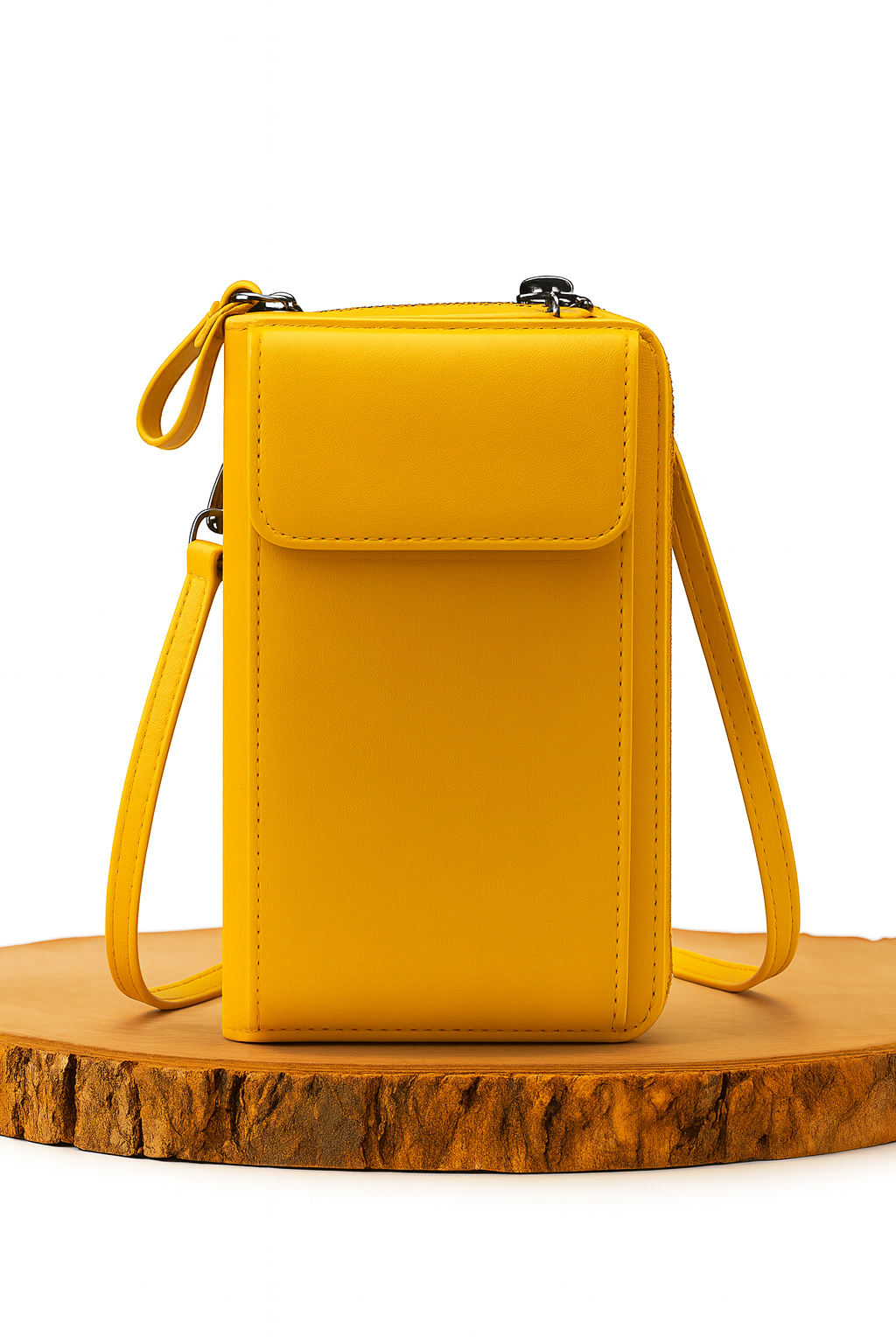 Nicole’s Chic Compact | Handbag