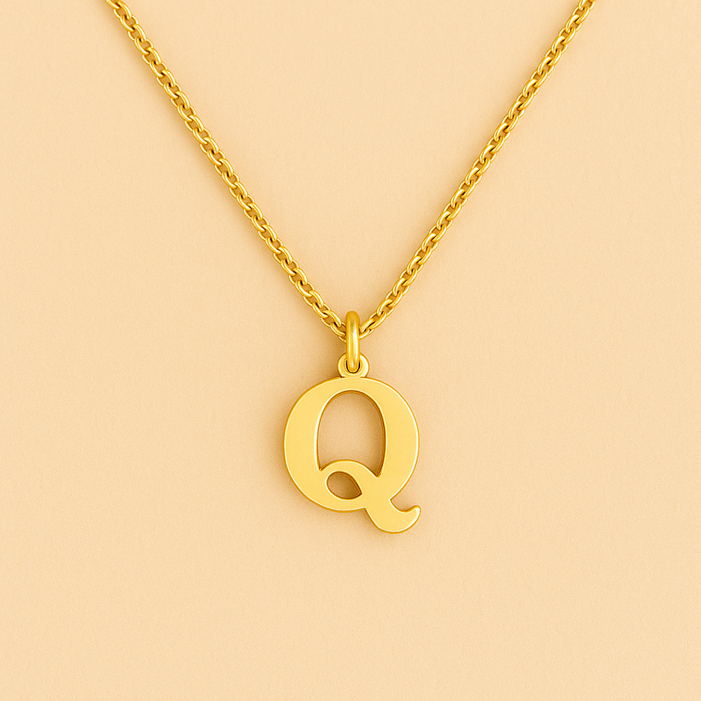 Love Letter Pendant in Gold