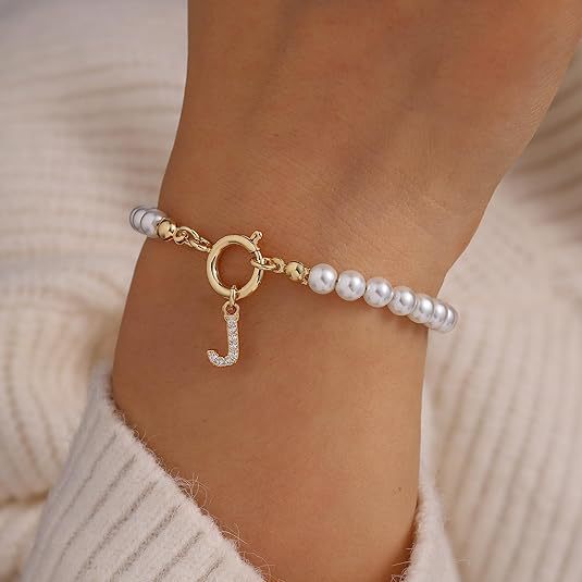 Auden Clé | Personalized Gold Letter Bracelet