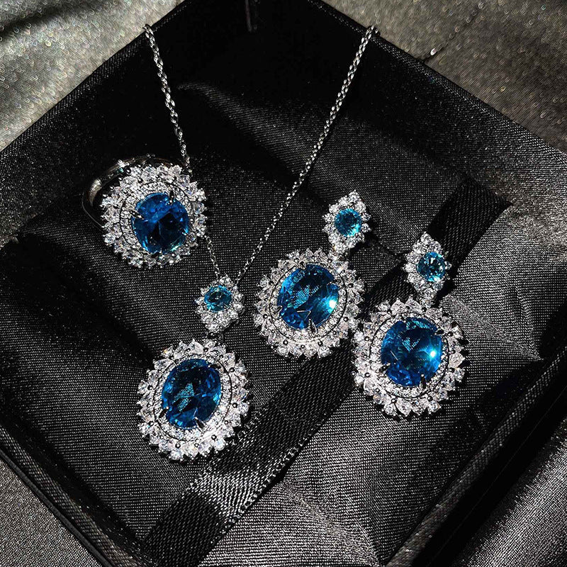Vespera Aetherin Blau Set | White Gold