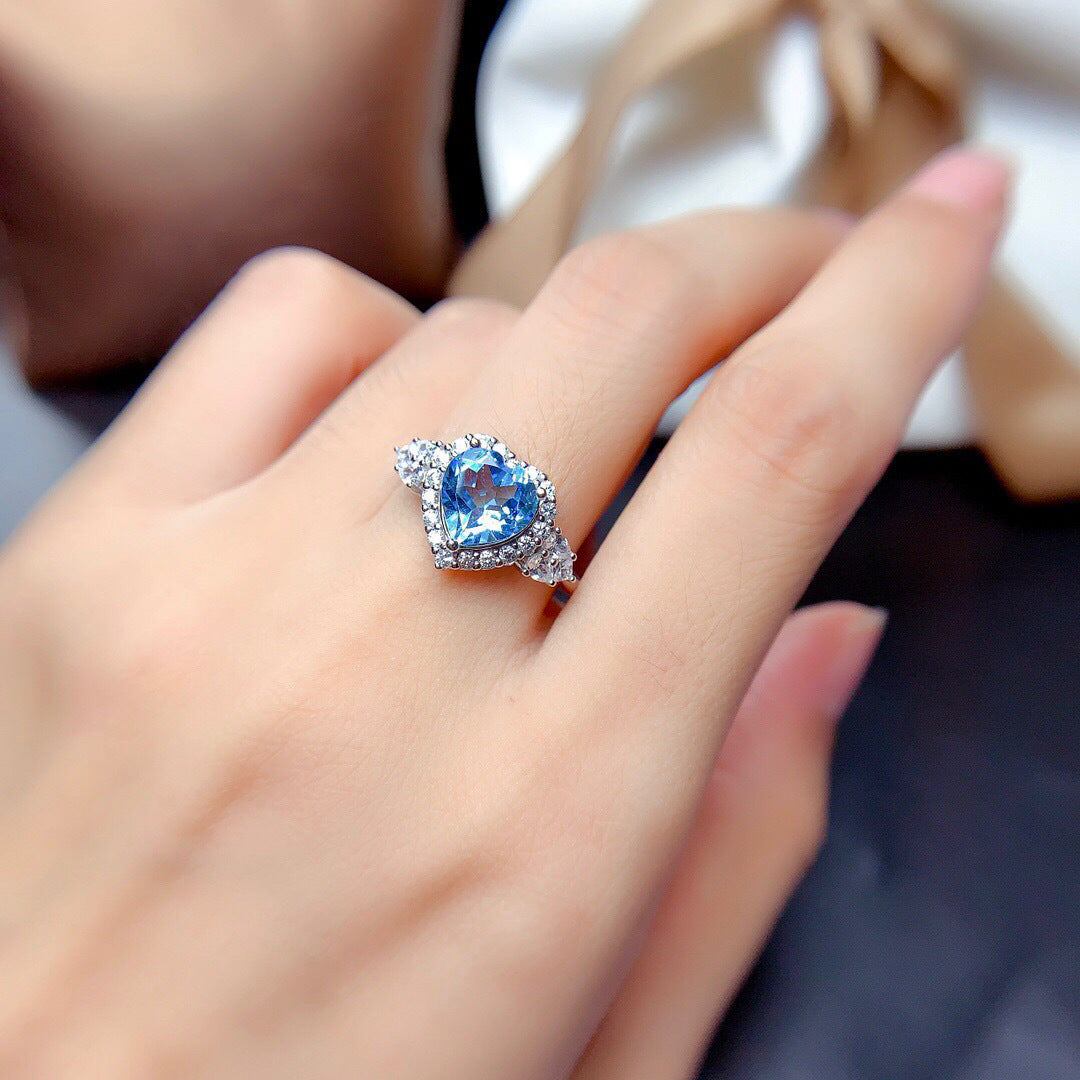 Liora Amorique Blau Set | White Gold