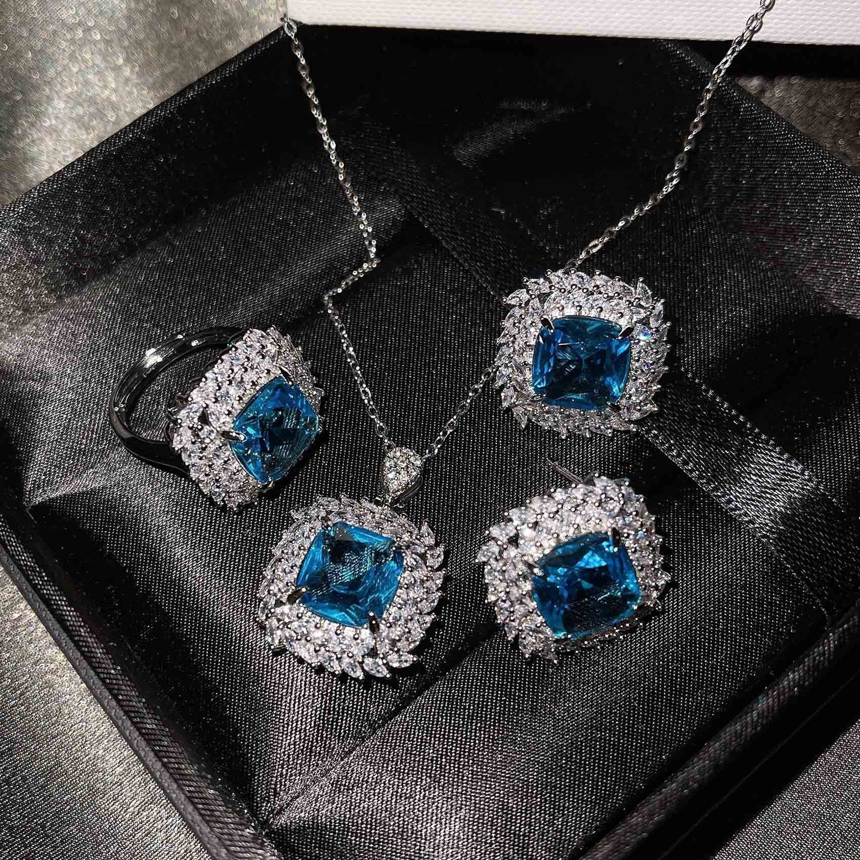 Caelith Verdane Rosa Set | White Gold