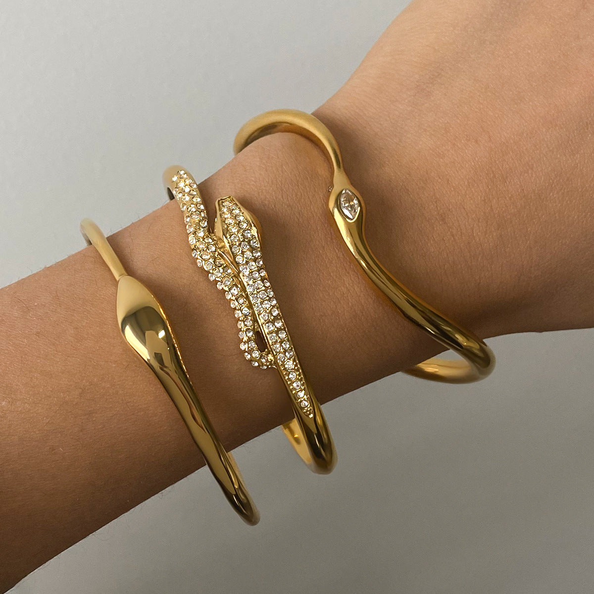 Cassian Veyne Bracelet Set in Gold
