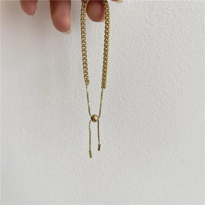 Lucetta Invicta Bracelet in Gold