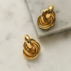Interlocking Hoop Earrings in Gold
